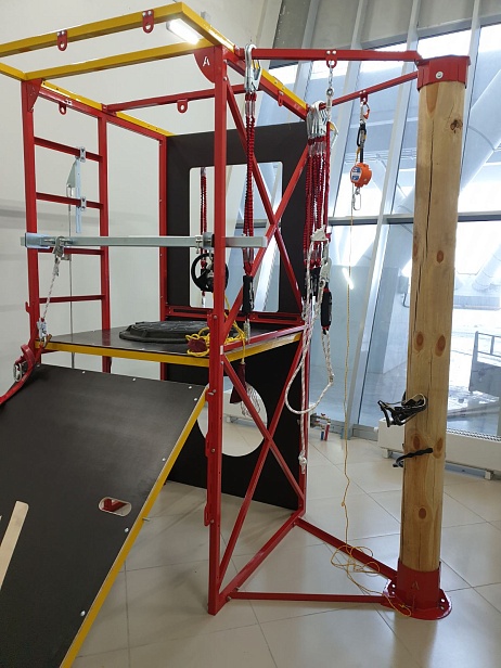 г. Самара. Тренажерный комплекс "АЛЬПИНИСТ" установлен в учебном центре ООО «Эллада» г. Самара. Тренажерный комплекс "АЛЬПИНИСТ" установлен в учебном центре ООО «Эллада»